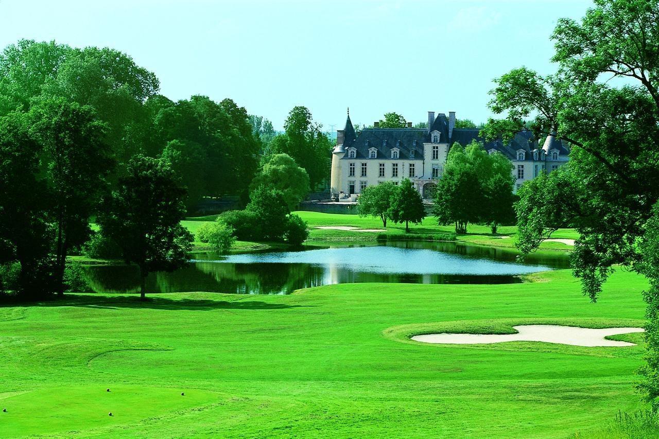 Chateau D'Augerville Golf & Spa Resort Exterior foto